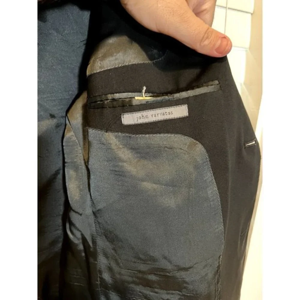 John Varvatos no size